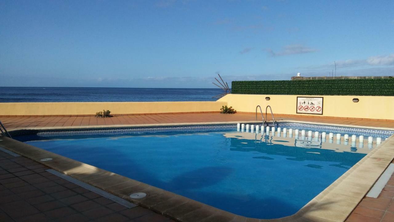 Apartamentos El Cieno La Playa de la Calera Dış mekan fotoğraf